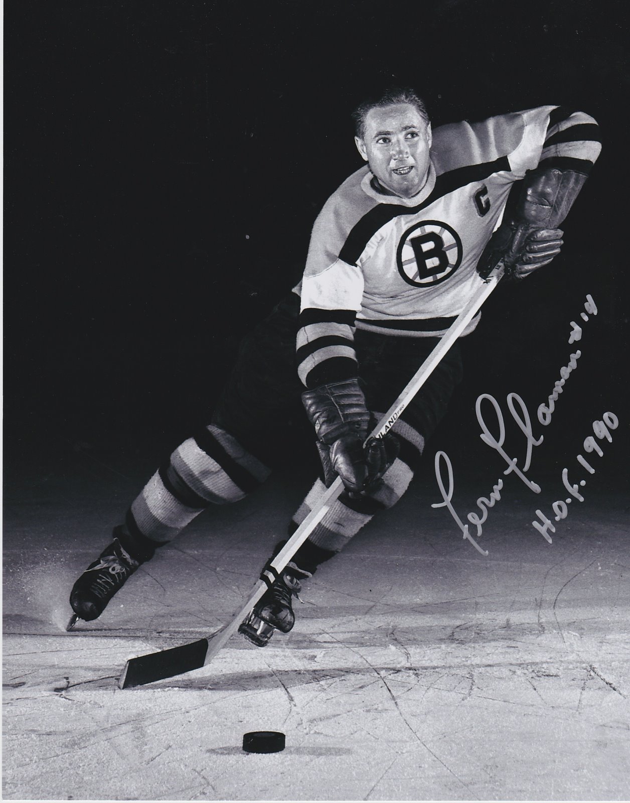 Fernie Flaman Autograph 8x10 Color photo Boston Bruins